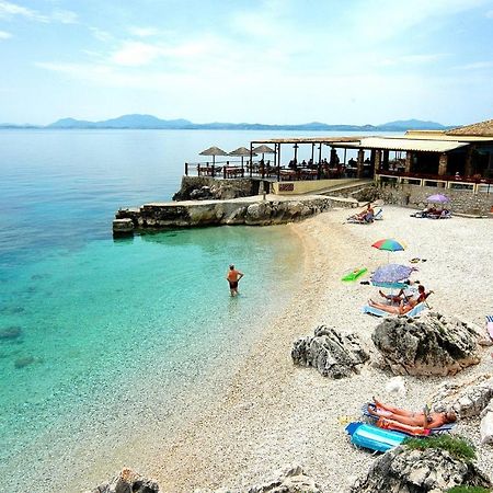Villa Lithari, Nissaki, Corfu Vigglatouri Exteriér fotografie