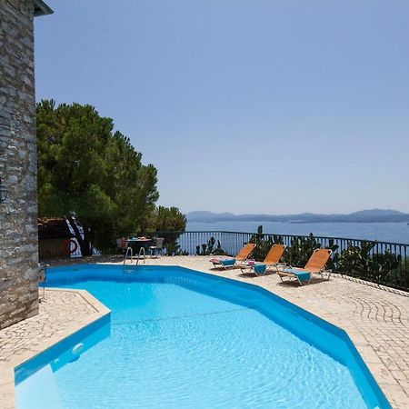 Villa Lithari, Nissaki, Corfu Vigglatouri Exteriér fotografie