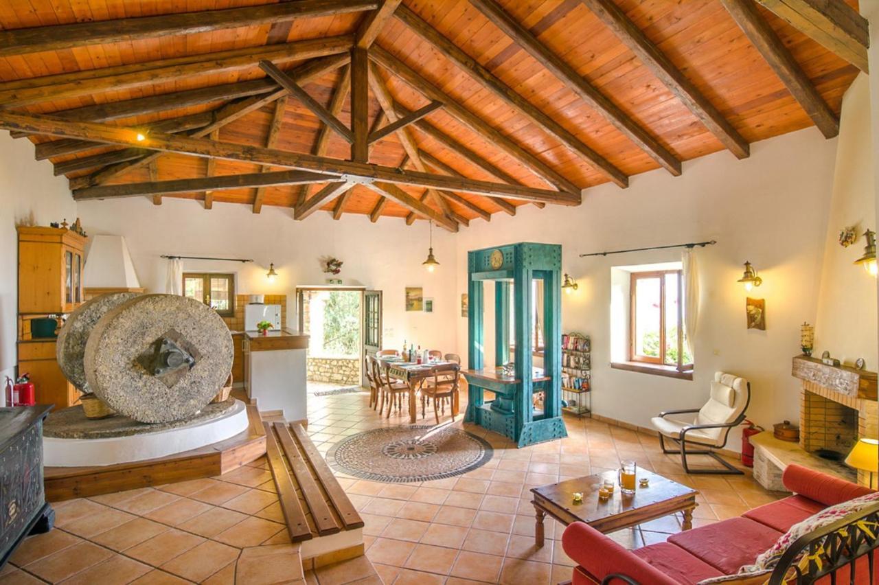 Villa Lithari, Nissaki, Corfu Vigglatouri Exteriér fotografie